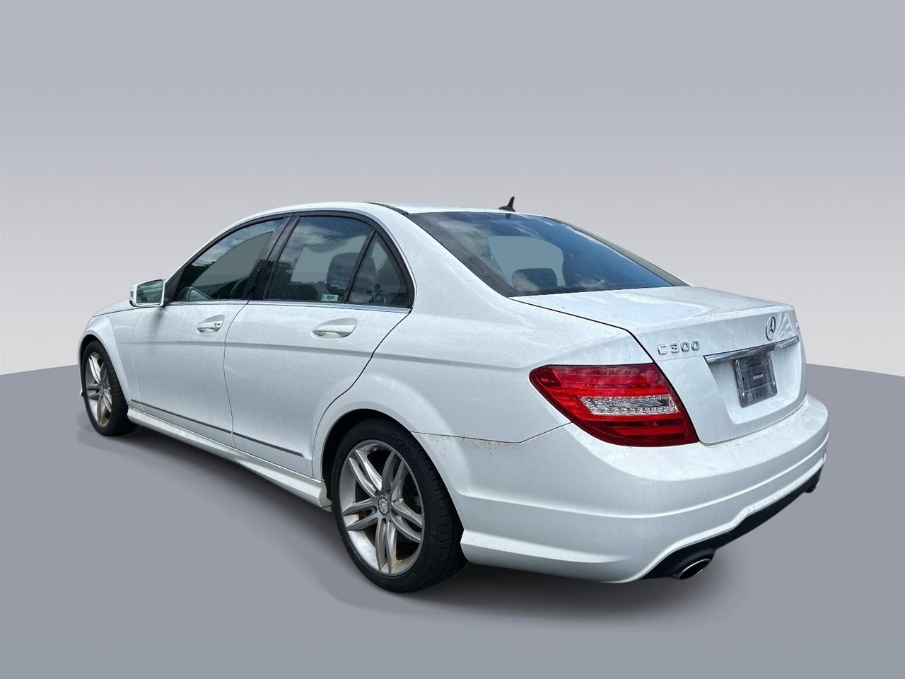 Mercedes-Benz C-Class 4dr Sdn C 300 Sport 4MATIC 2013