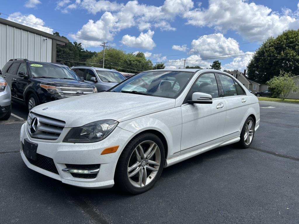 Mercedes-Benz C-Class 4dr Sdn C 300 Sport 4MATIC 2013