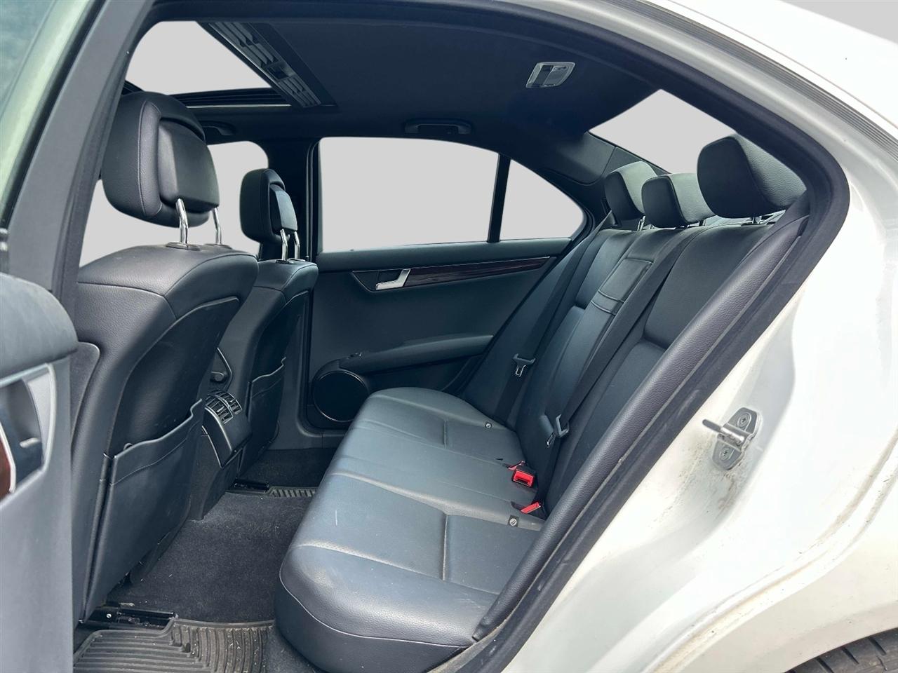 Mercedes-Benz C-Class 4dr Sdn C 300 Sport 4MATIC 2013