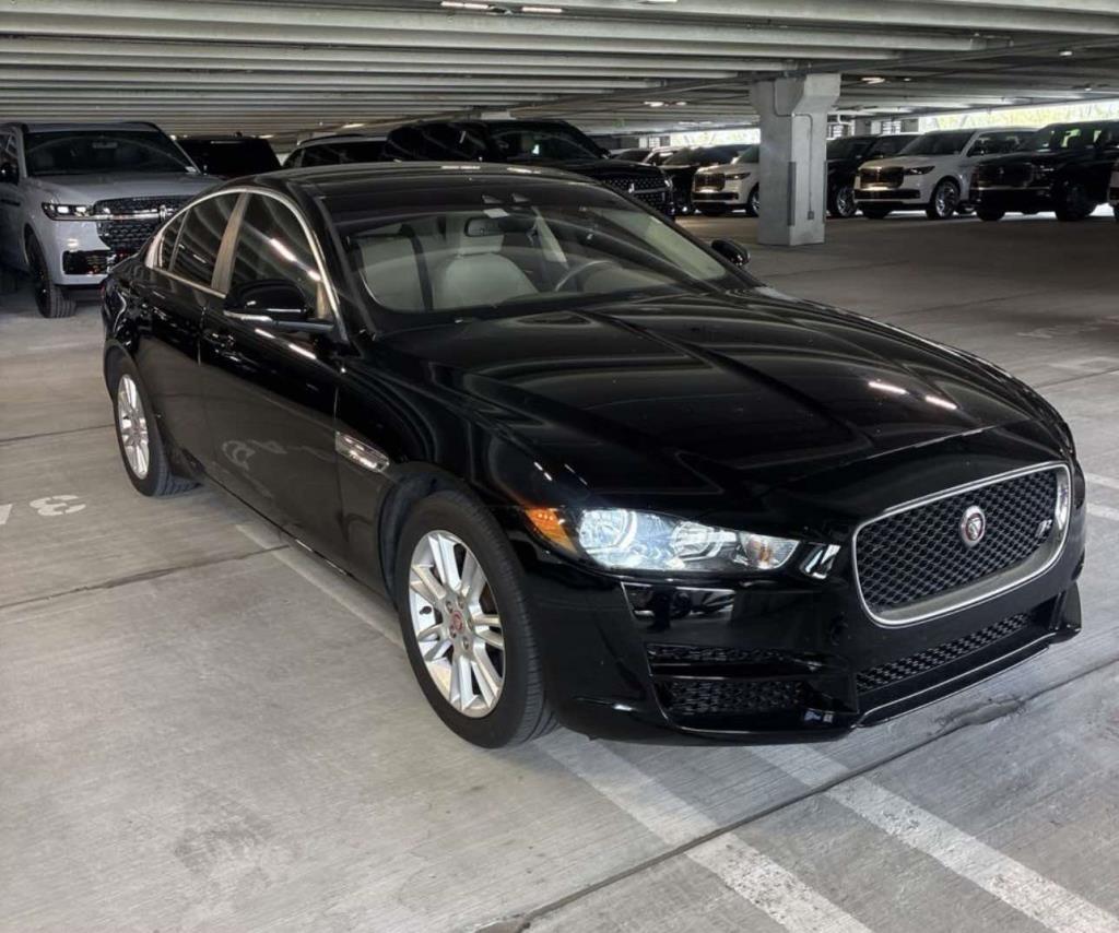 Jaguar XE 25t Premium RWD 2017