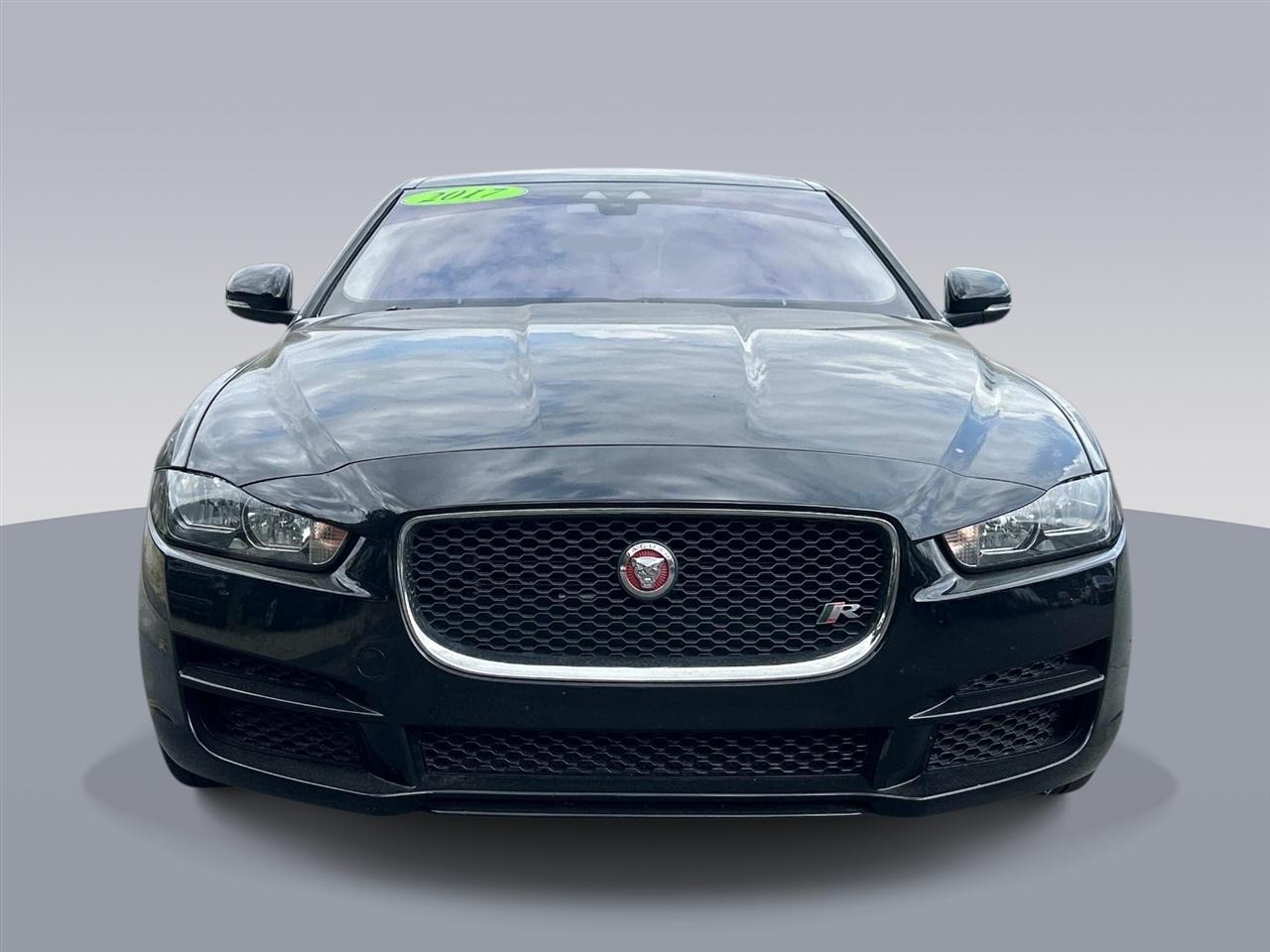 Jaguar XE 25t Premium RWD 2017