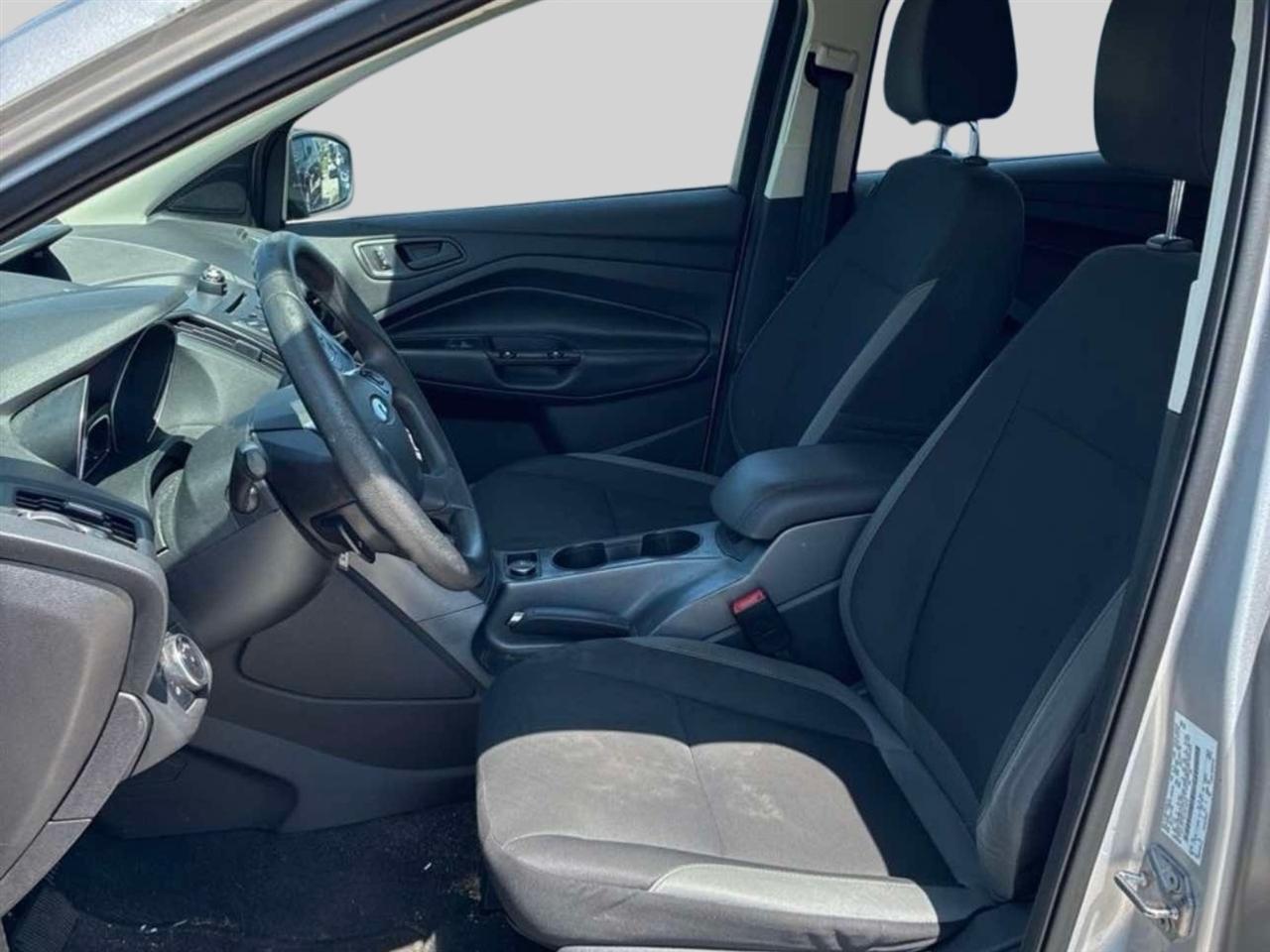 Ford Escape FWD 4dr S 2015