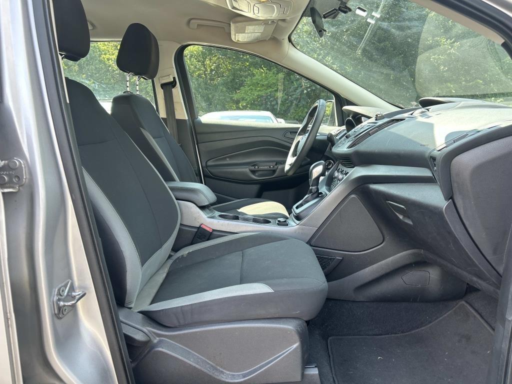 Ford Escape FWD 4dr S 2015
