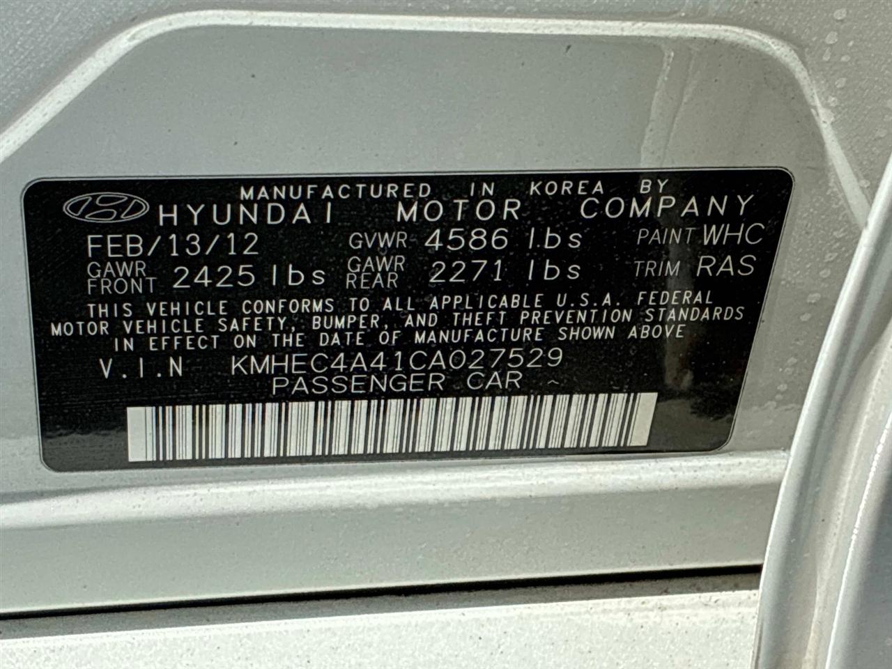 Hyundai Sonata 4dr Sdn 2.4L Auto Hybrid 2012
