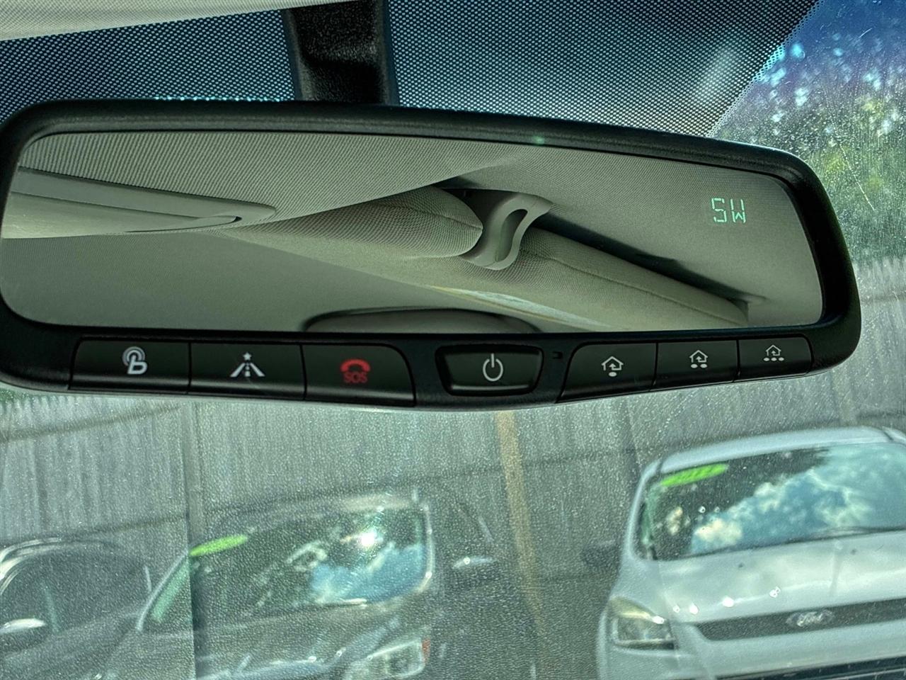 Hyundai Sonata 4dr Sdn 2.4L Auto Hybrid 2012