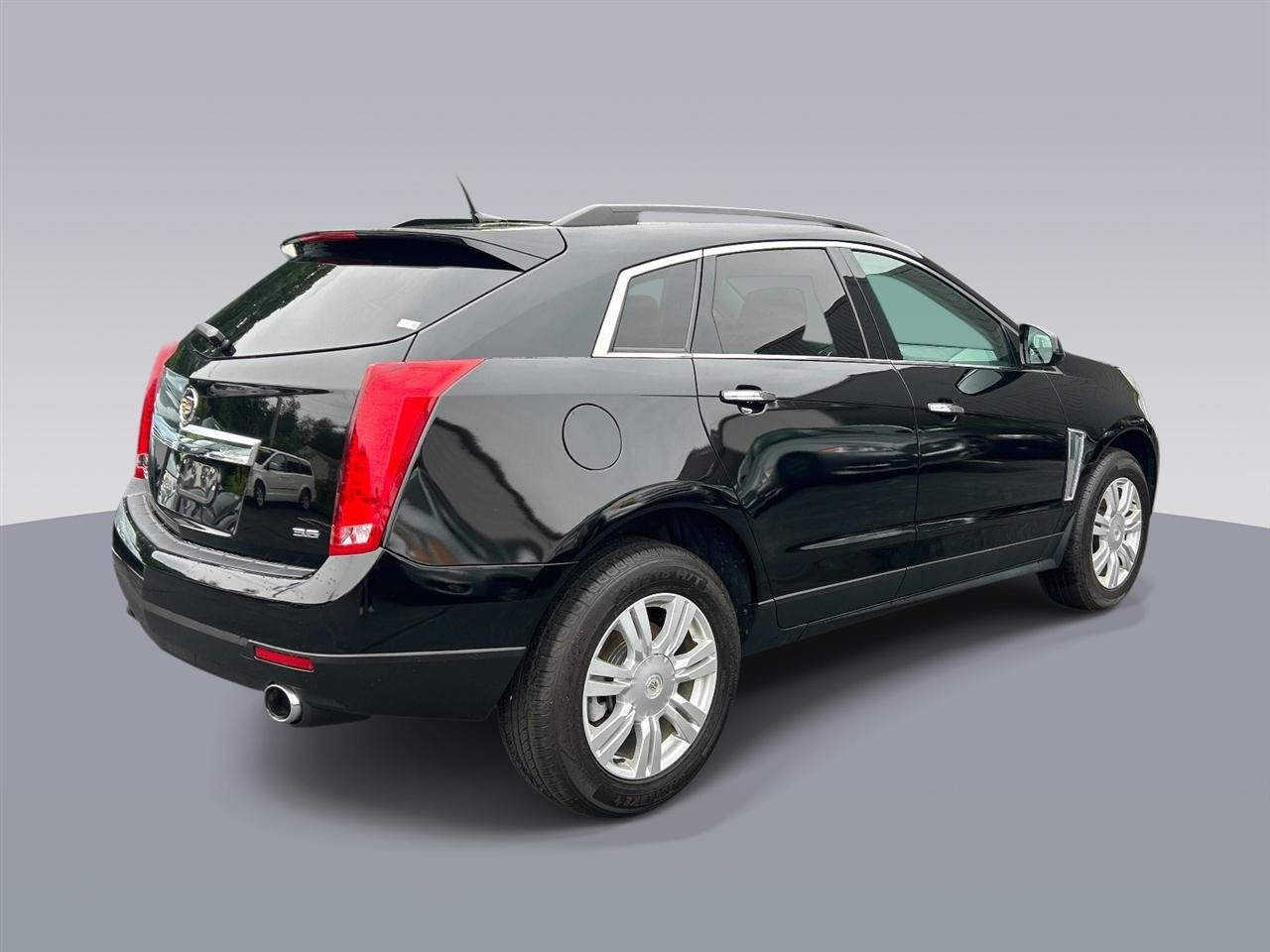 Cadillac SRX FWD 4dr Base 2014