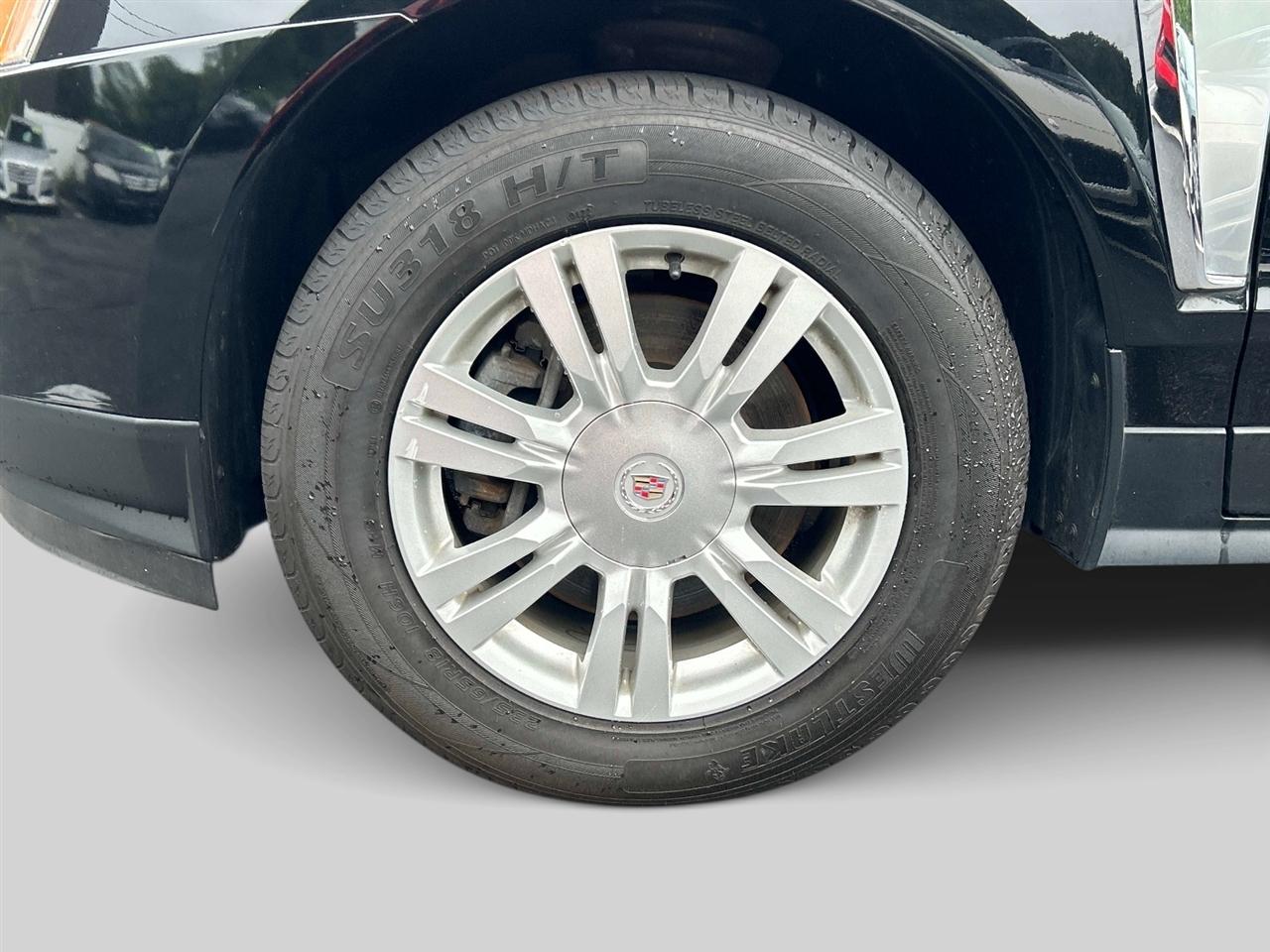 Cadillac SRX FWD 4dr Base 2014