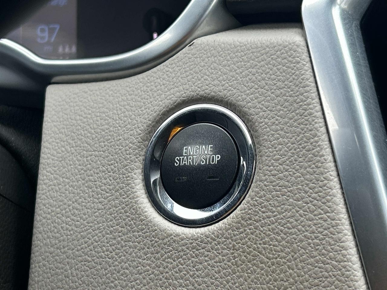 Cadillac SRX FWD 4dr Base 2014