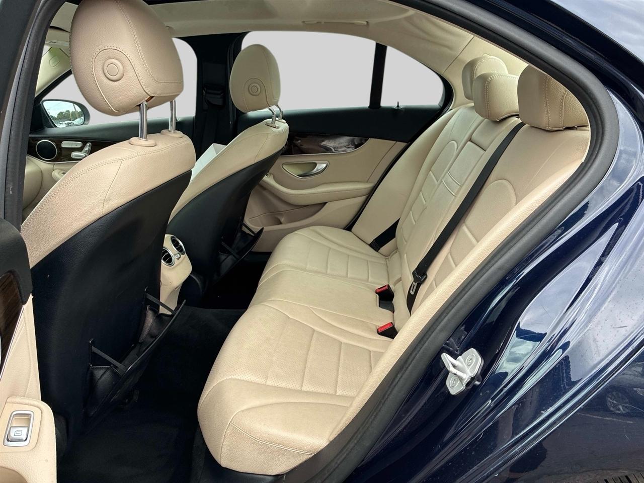 Mercedes-Benz C-Class 4dr Sdn C 300 4MATIC 2015