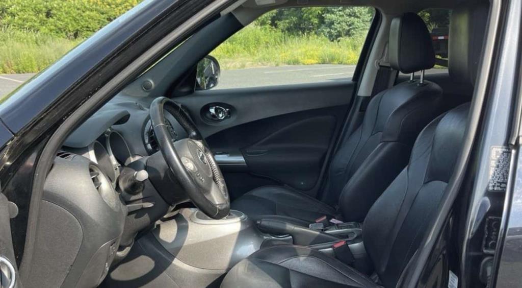 Nissan Juke 5dr Wgn CVT SL AWD 2012
