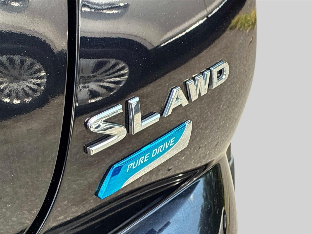 Nissan Juke 5dr Wgn CVT SL AWD 2012