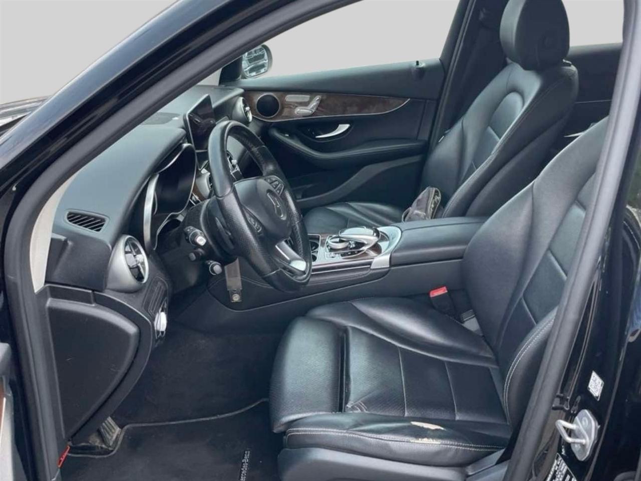 Mercedes-Benz GLC 4MATIC 4dr GLC 300 2016