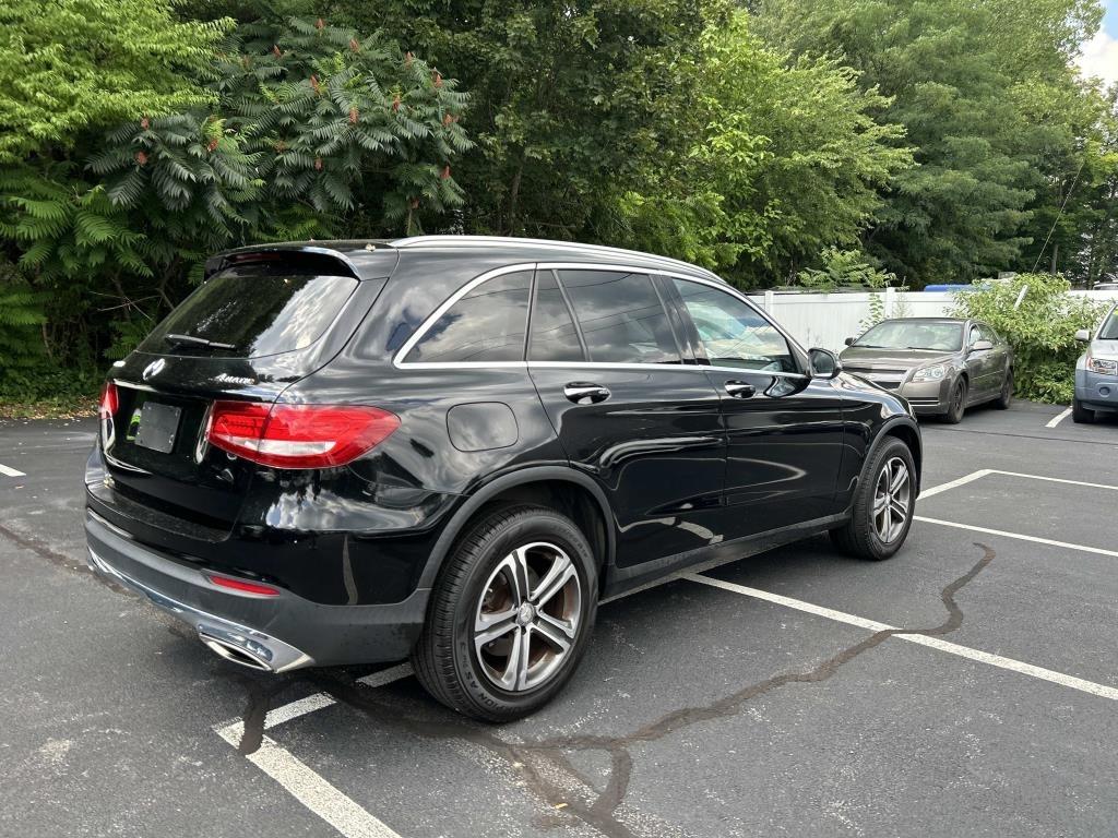 Mercedes-Benz GLC 4MATIC 4dr GLC 300 2016