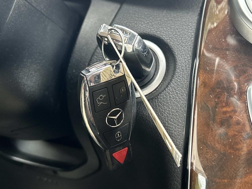 Mercedes-Benz GLC 4MATIC 4dr GLC 300 2016