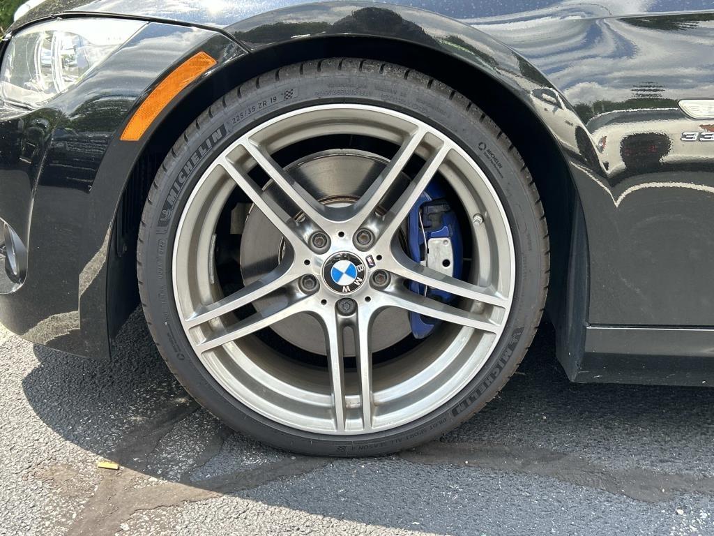 BMW 3 Series 2dr Conv 335is 2012