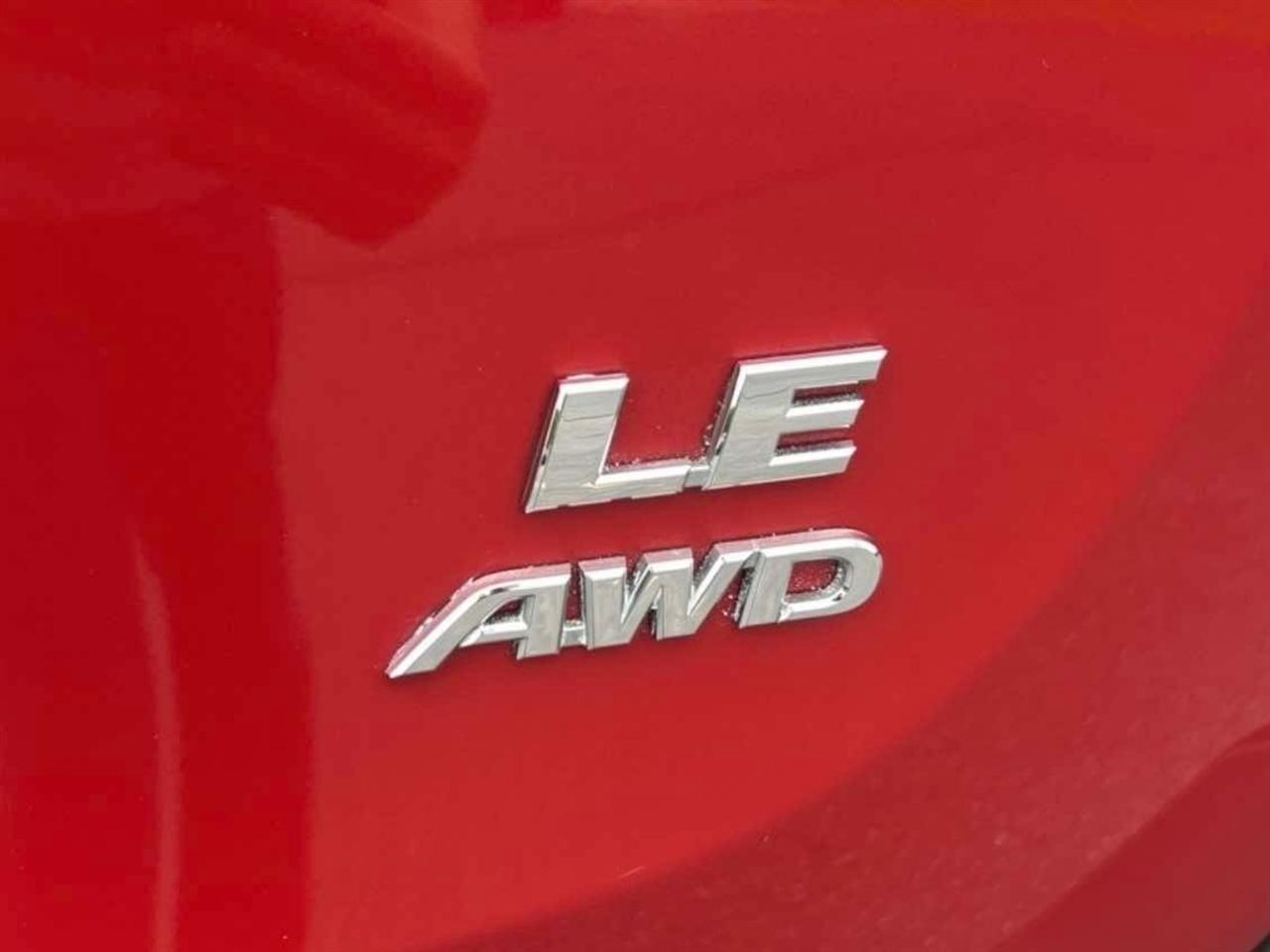 Toyota RAV4 AWD 4dr LE (Natl) 2014