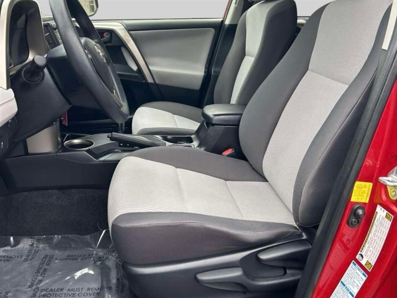 Toyota RAV4 AWD 4dr LE (Natl) 2014