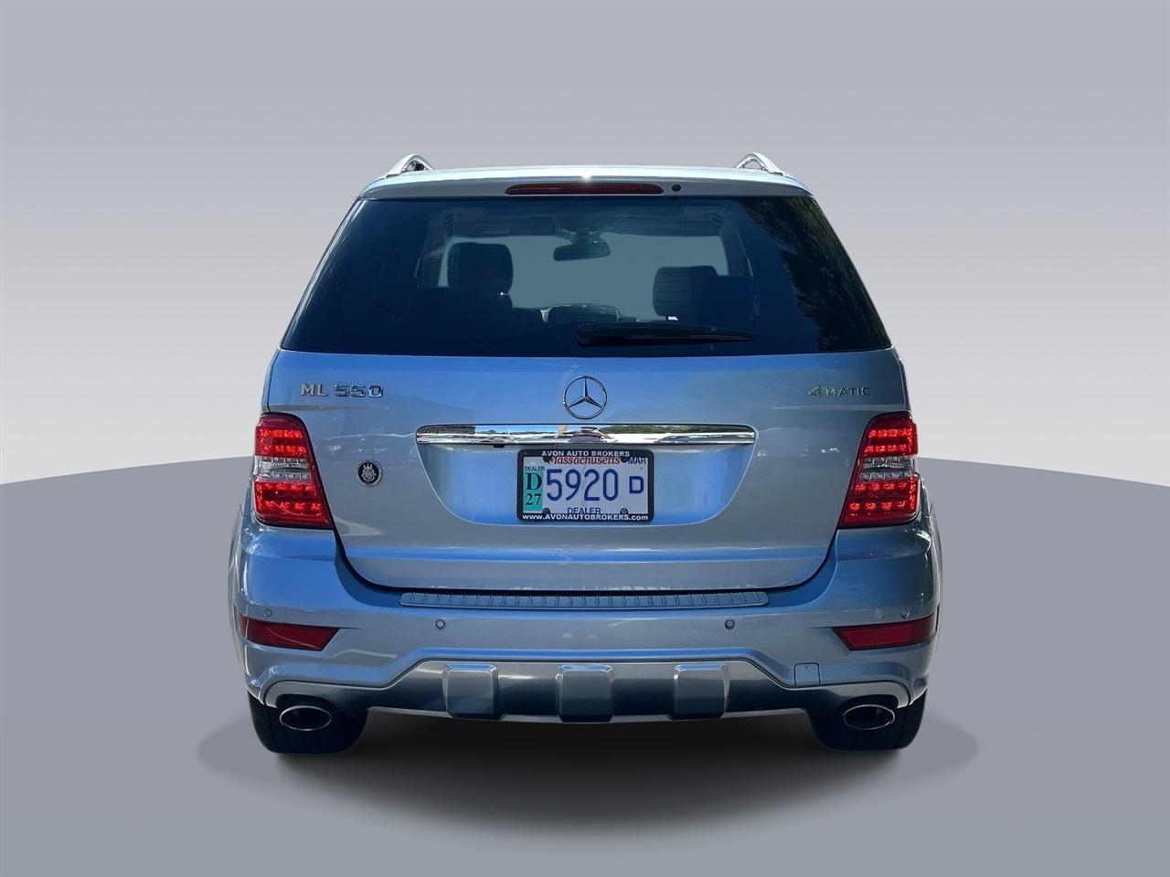 Mercedes-Benz M-Class 4MATIC 4dr 5.5L 2009