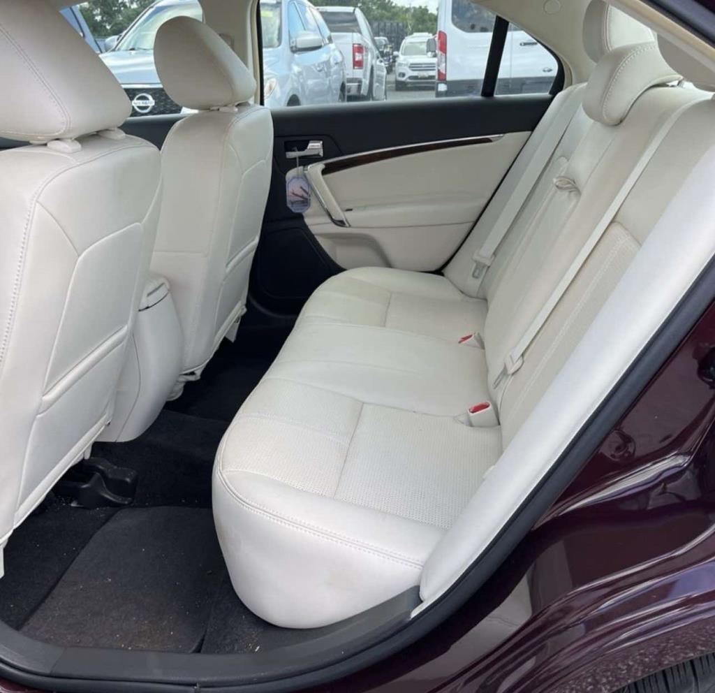 Lincoln MKZ 4dr Sdn Hybrid FWD 2011