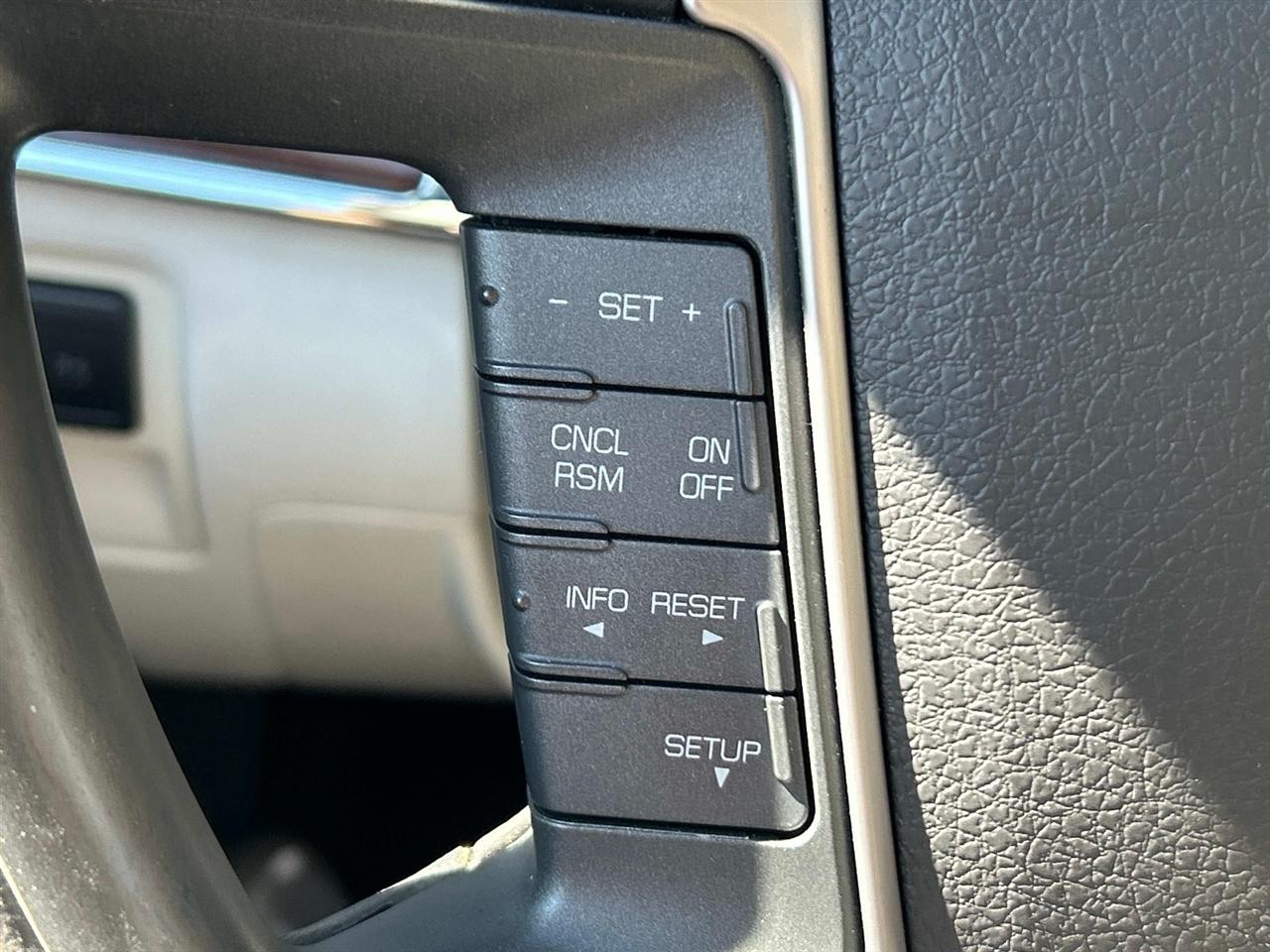 Lincoln MKZ 4dr Sdn Hybrid FWD 2011