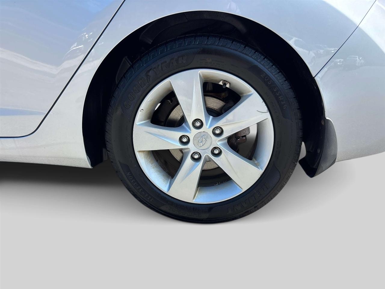 Hyundai Elantra 4dr Sdn Auto GLS PZEV (Alabama Plant) 2013