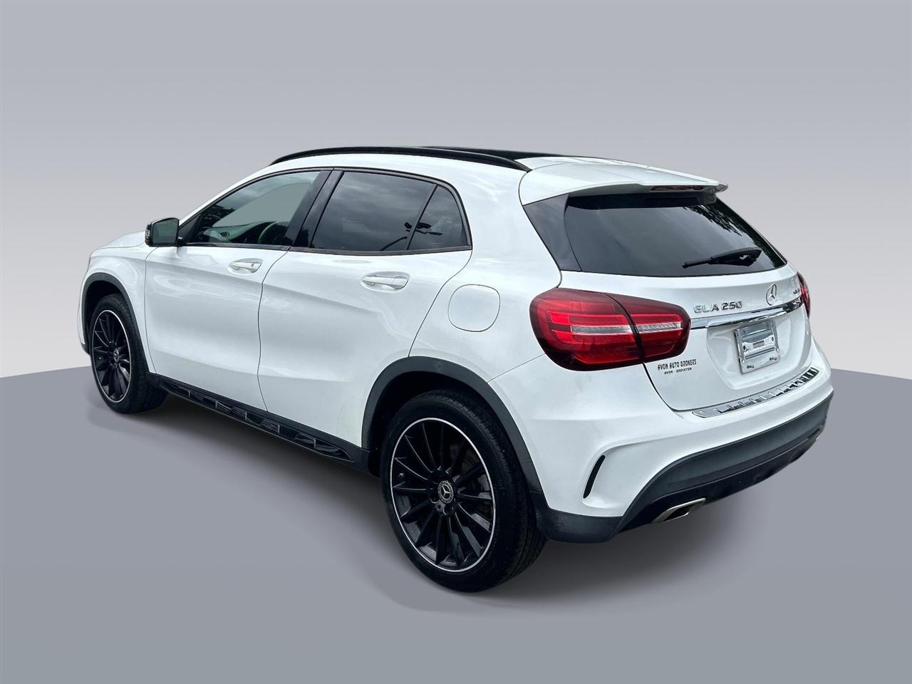 Mercedes-Benz GLA GLA 250 4MATIC SUV 2018