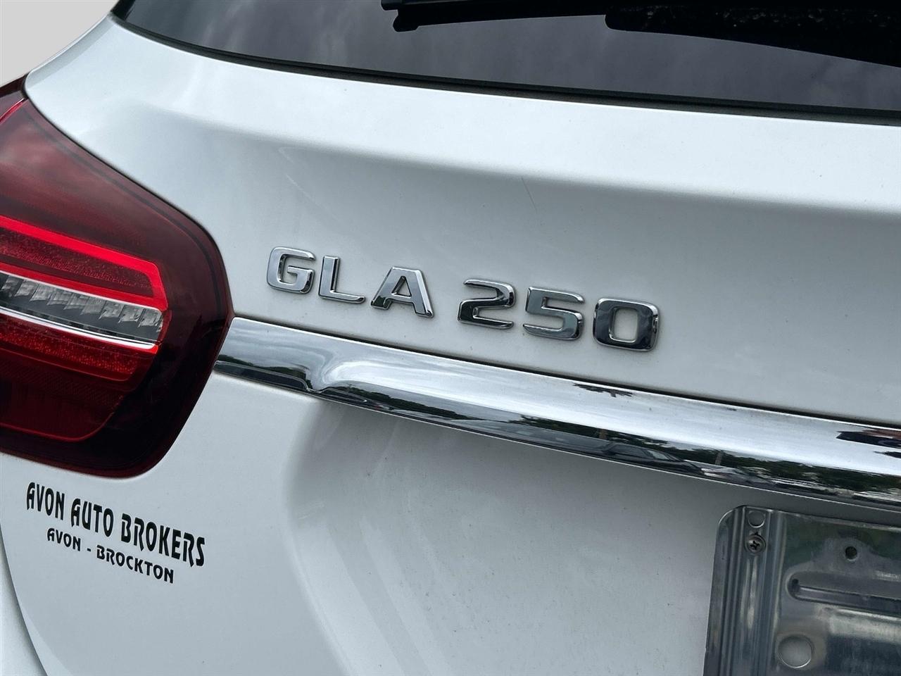 Mercedes-Benz GLA GLA 250 4MATIC SUV 2018