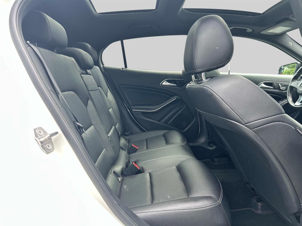 Mercedes-Benz GLA GLA 250 4MATIC SUV 2018