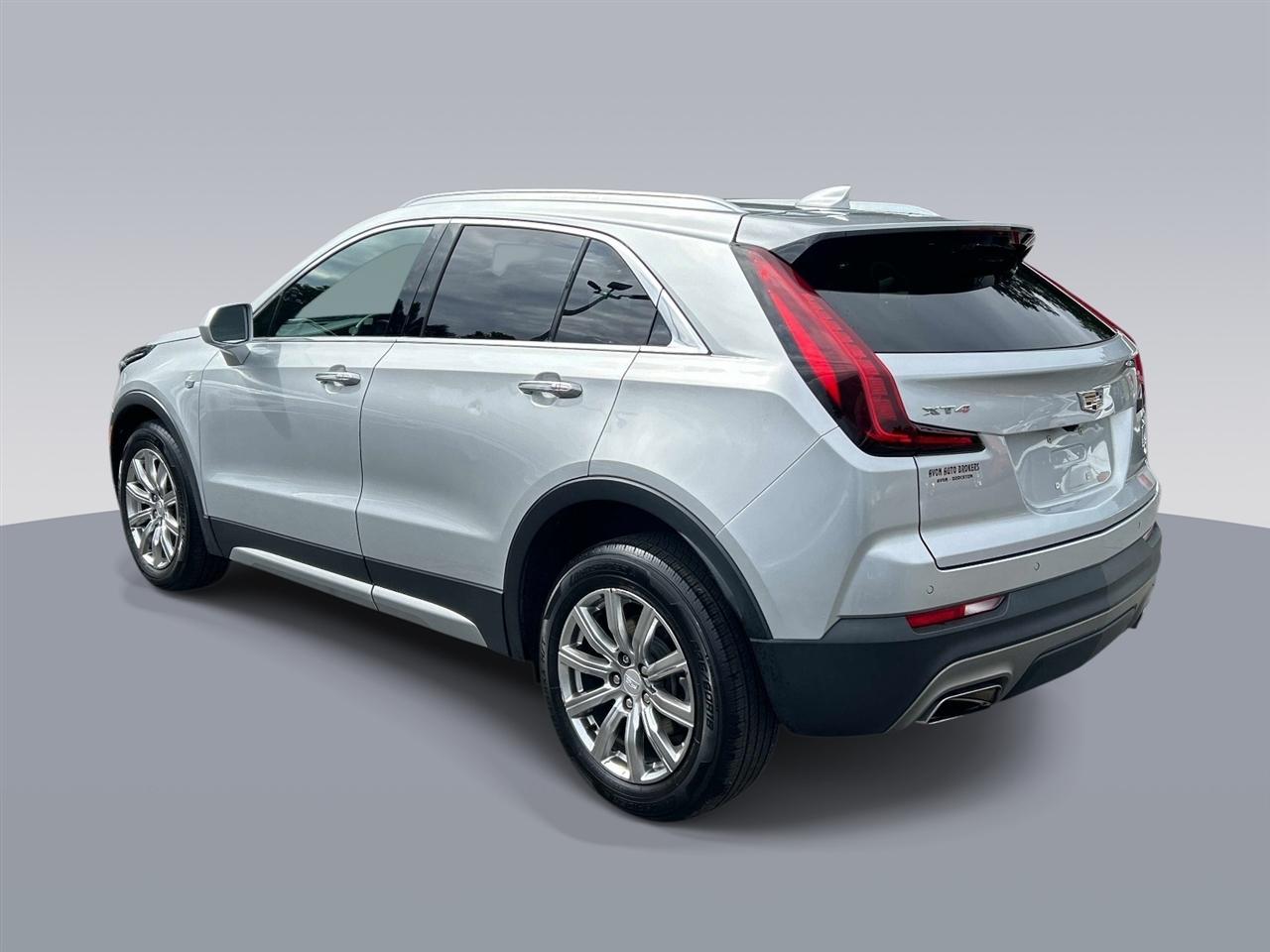Cadillac XT4 FWD 4dr Premium Luxury 2020