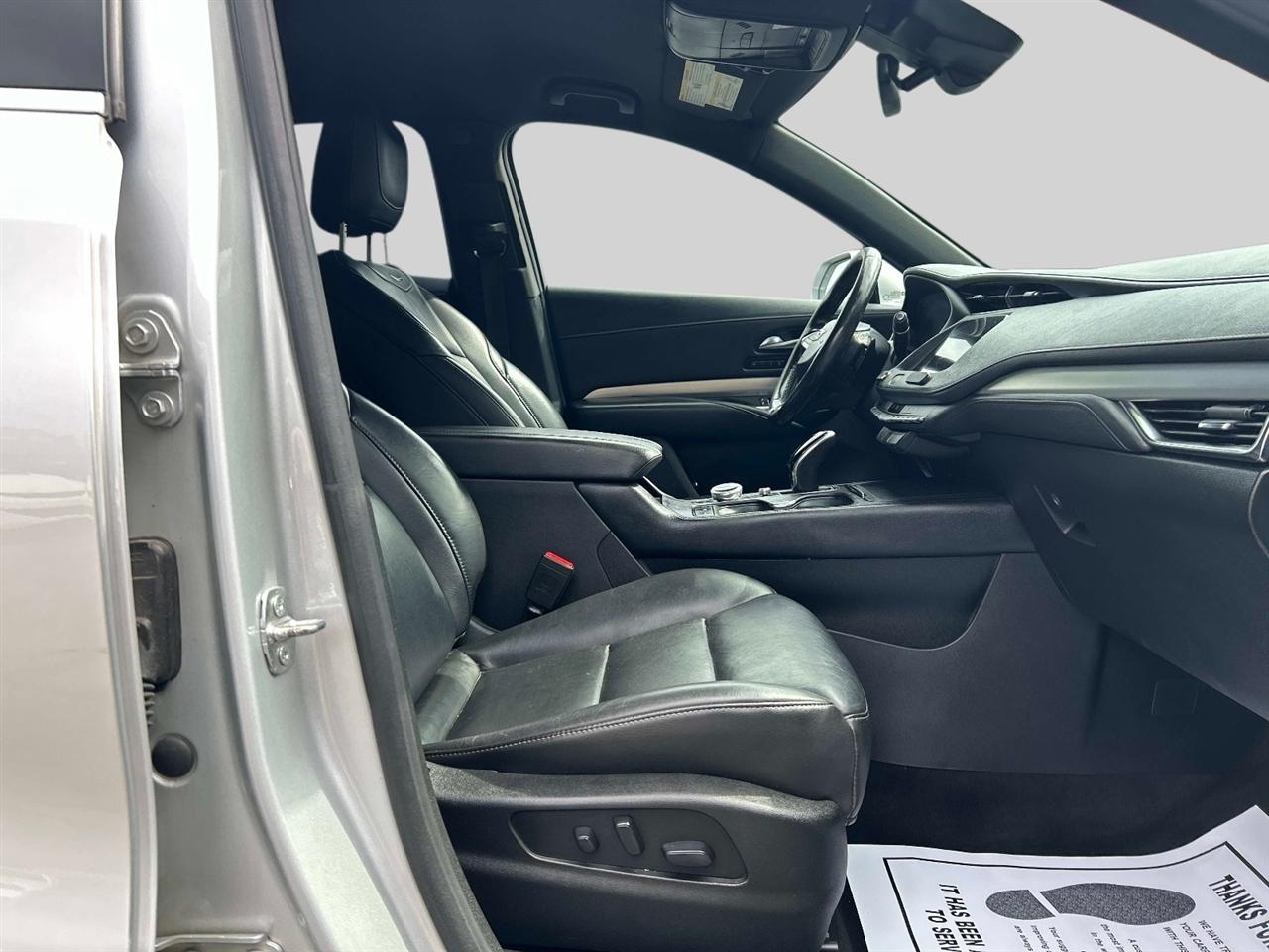 Cadillac XT4 FWD 4dr Premium Luxury 2020