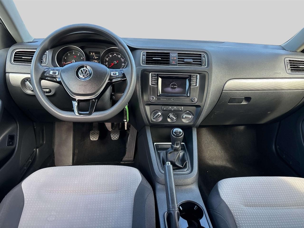 Volkswagen Jetta 1.4T S Manual 2017
