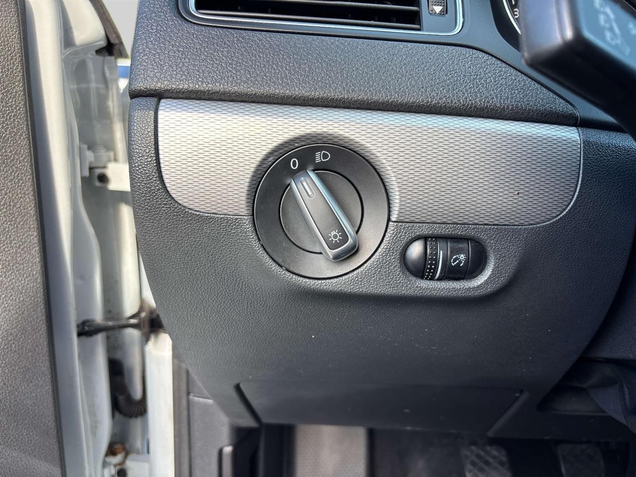 Volkswagen Jetta 1.4T S Manual 2017