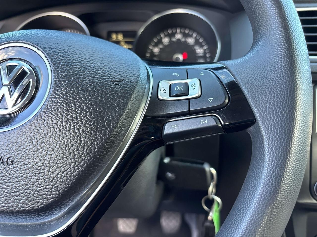 Volkswagen Jetta 1.4T S Manual 2017