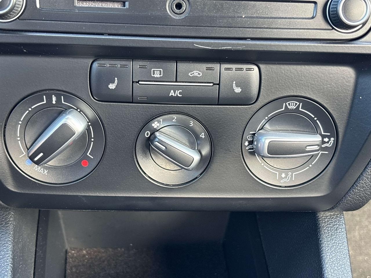 Volkswagen Jetta 1.4T S Manual 2017