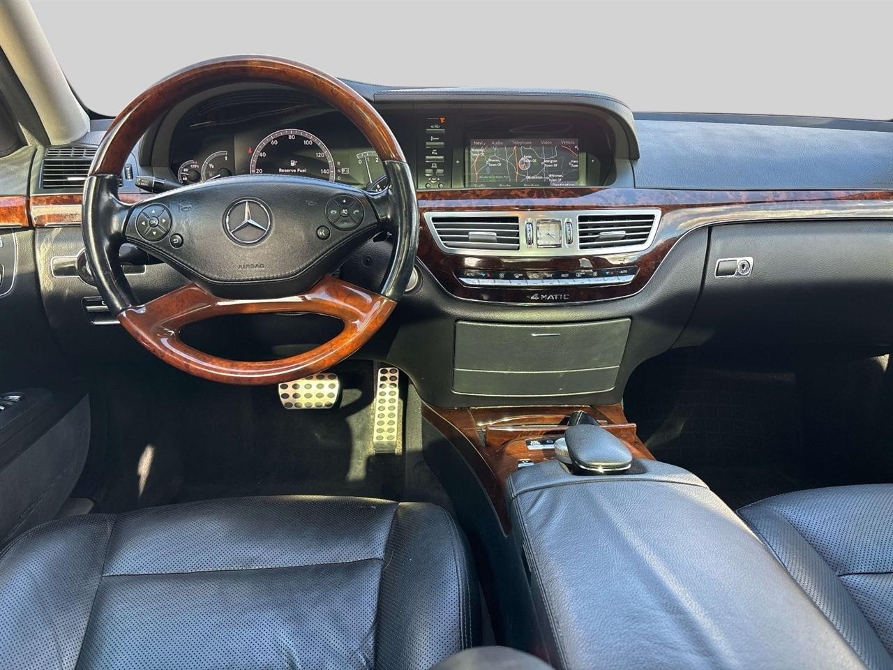 Mercedes-Benz S-Class 4dr Sdn S 550 4MATIC 2013