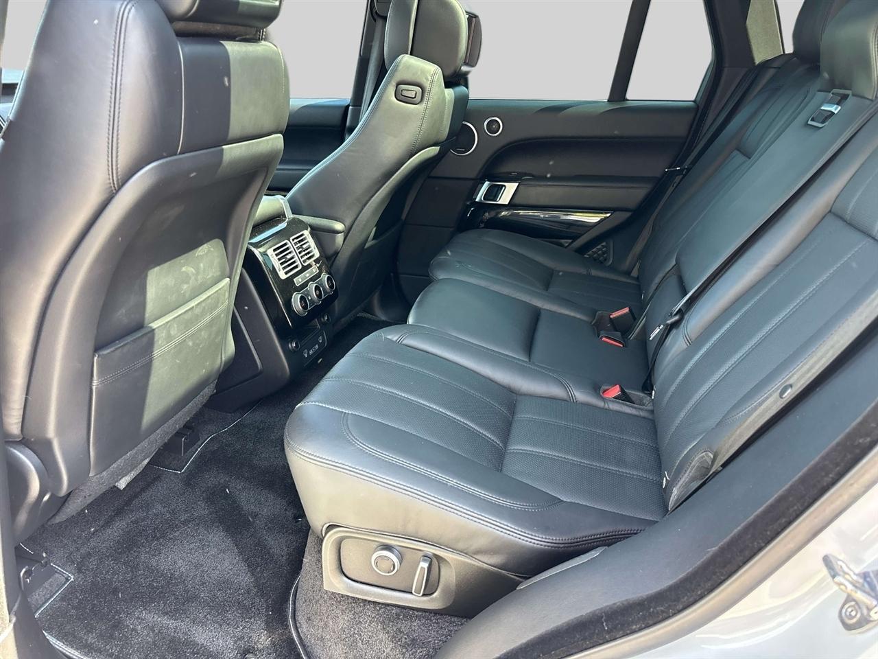Land Rover Range Rover V8 Supercharged SWB 2017