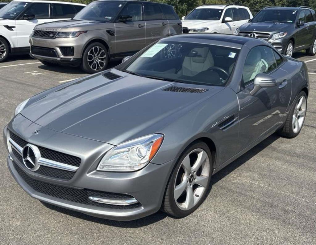 Mercedes-Benz SLK-Class 2dr Roadster SLK 350 2012