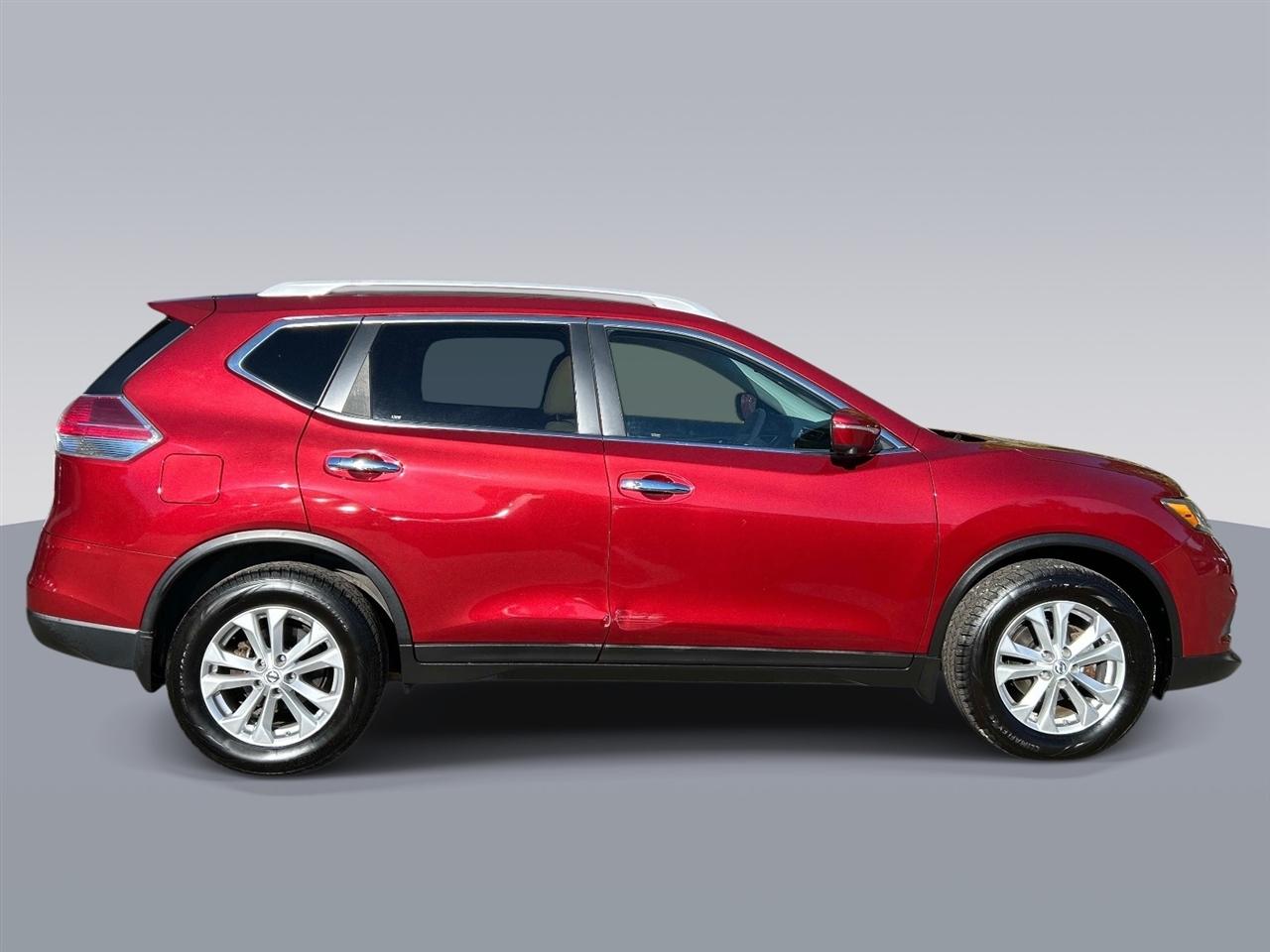 Nissan Rogue FWD 4dr SV 2015