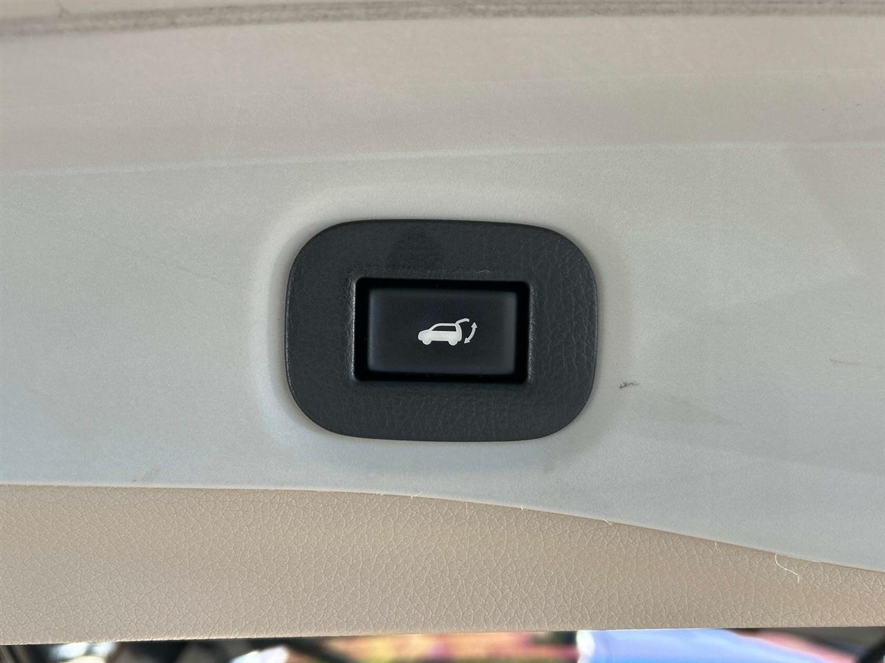 Nissan Rogue FWD 4dr SV 2015