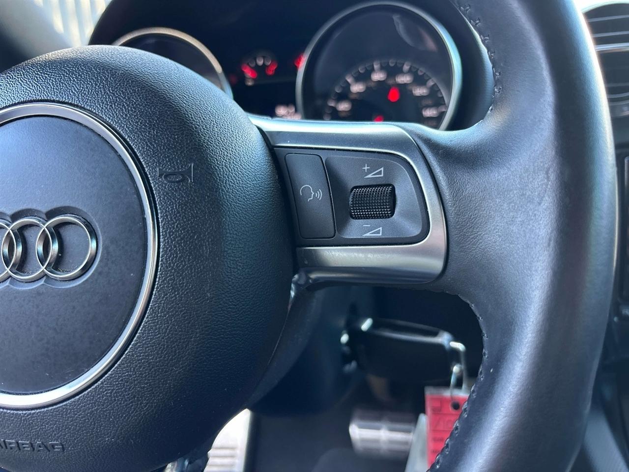 Audi TT 2dr Cpe S tronic quattro 2.0T Premium Plus 2012