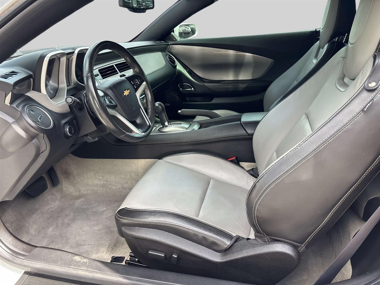 Chevrolet Camaro 2dr Conv 2LT 2012