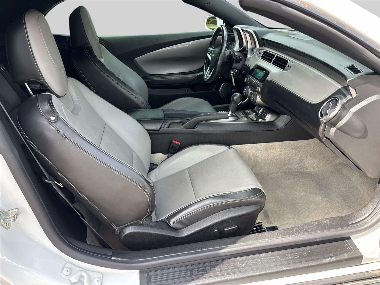 Chevrolet Camaro 2dr Conv 2LT 2012