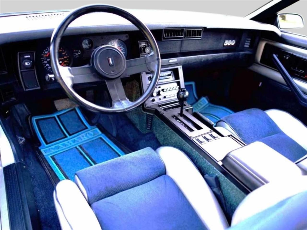 Chevrolet Camaro  2012
