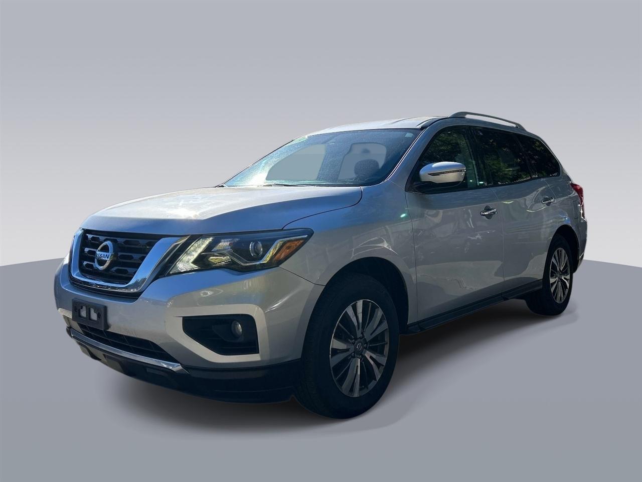 Nissan Pathfinder 4x4 SV 2018