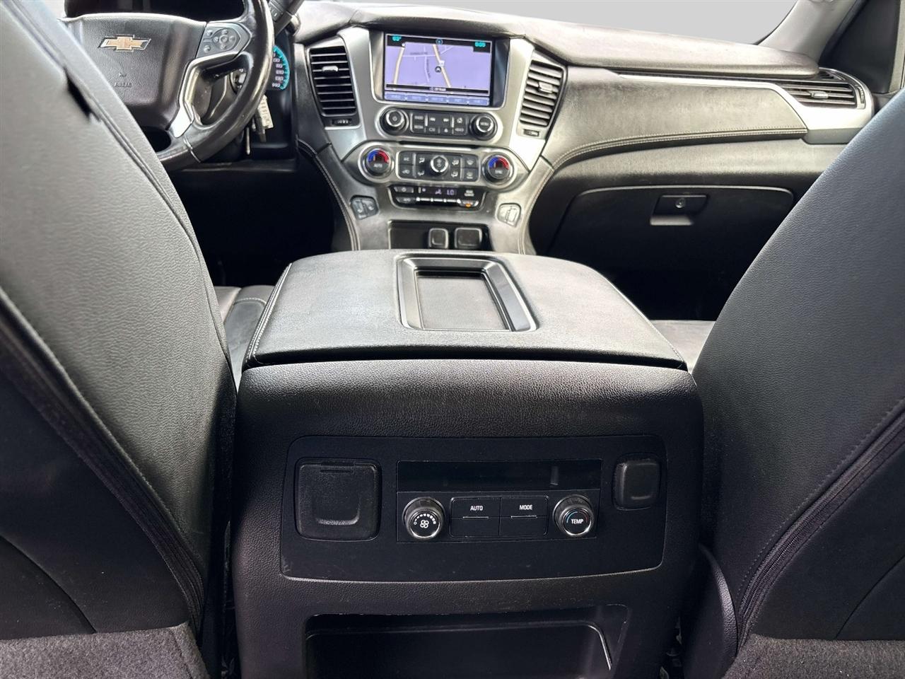 Chevrolet Tahoe 4WD 4dr LT 2017