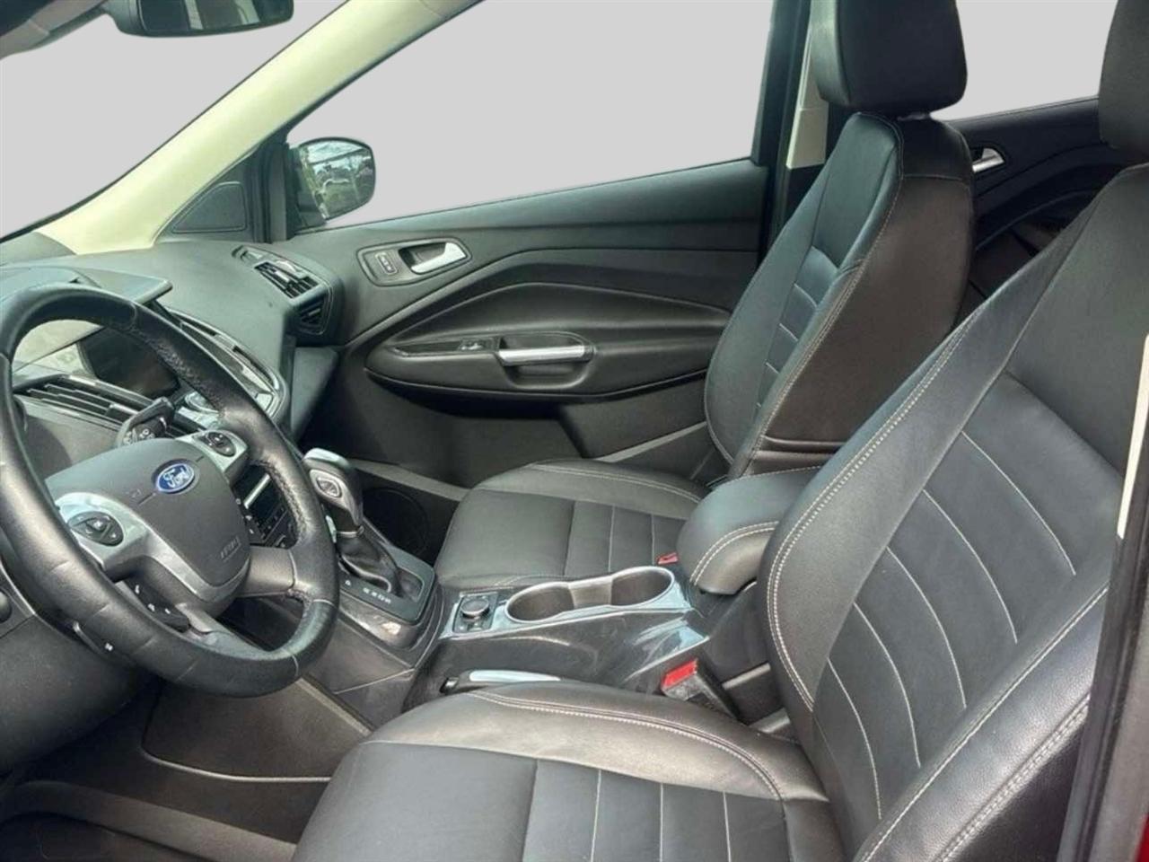 Ford Escape 4WD 4dr Titanium 2014