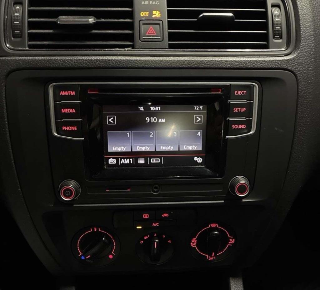 Volkswagen Jetta Sedan 4dr Auto 1.4T S 2016