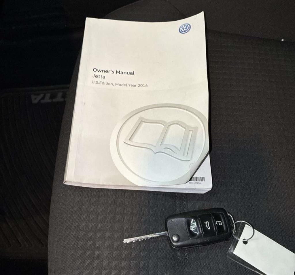 Volkswagen Jetta Sedan 4dr Auto 1.4T S 2016