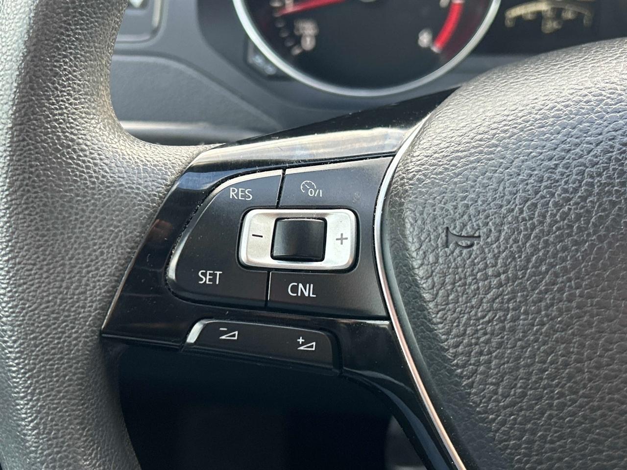 Volkswagen Jetta Sedan 4dr Auto 1.4T S 2016