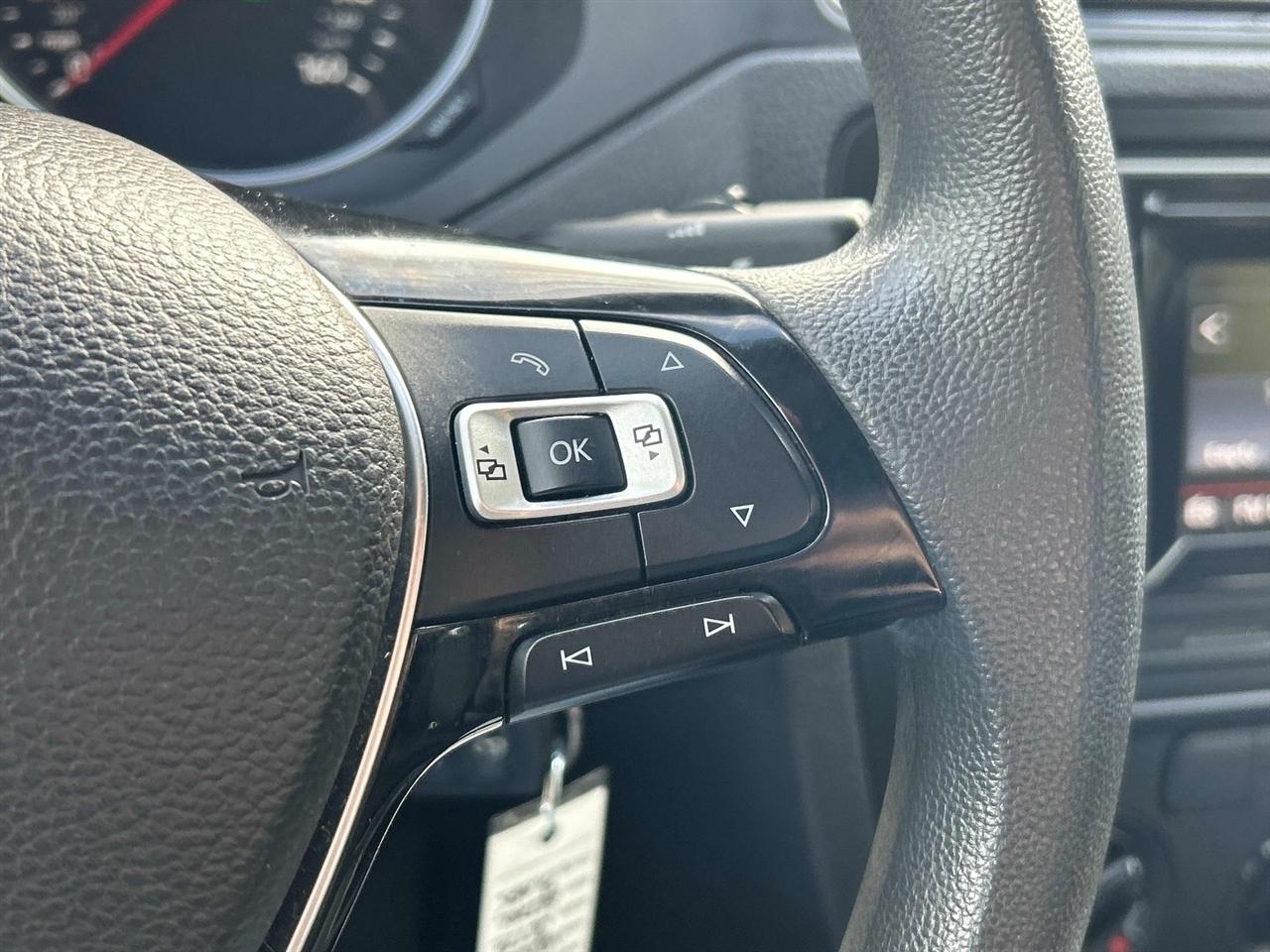 Volkswagen Jetta Sedan 4dr Auto 1.4T S 2016